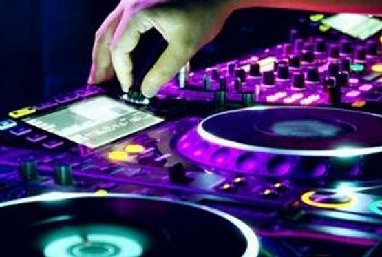 Specialty Club DJ - Pop! Events Group