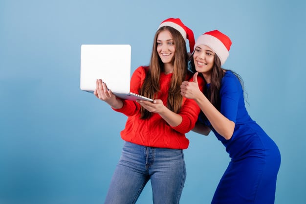 Young women with laptop Young women with laptop