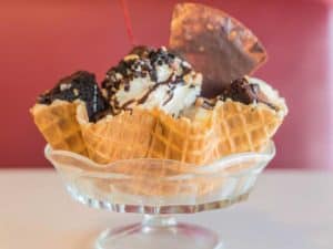 Ice cream waffle bowl